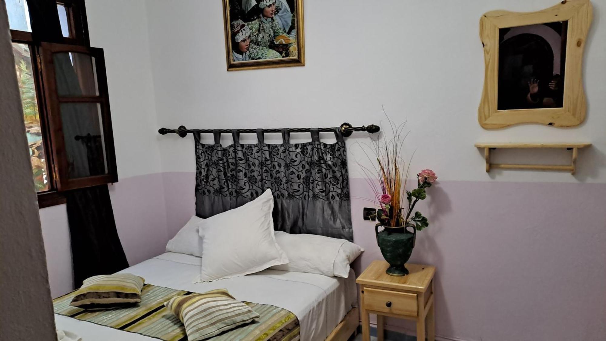 Hotel Casa Khaldi Шефшауэн Экстерьер фото
