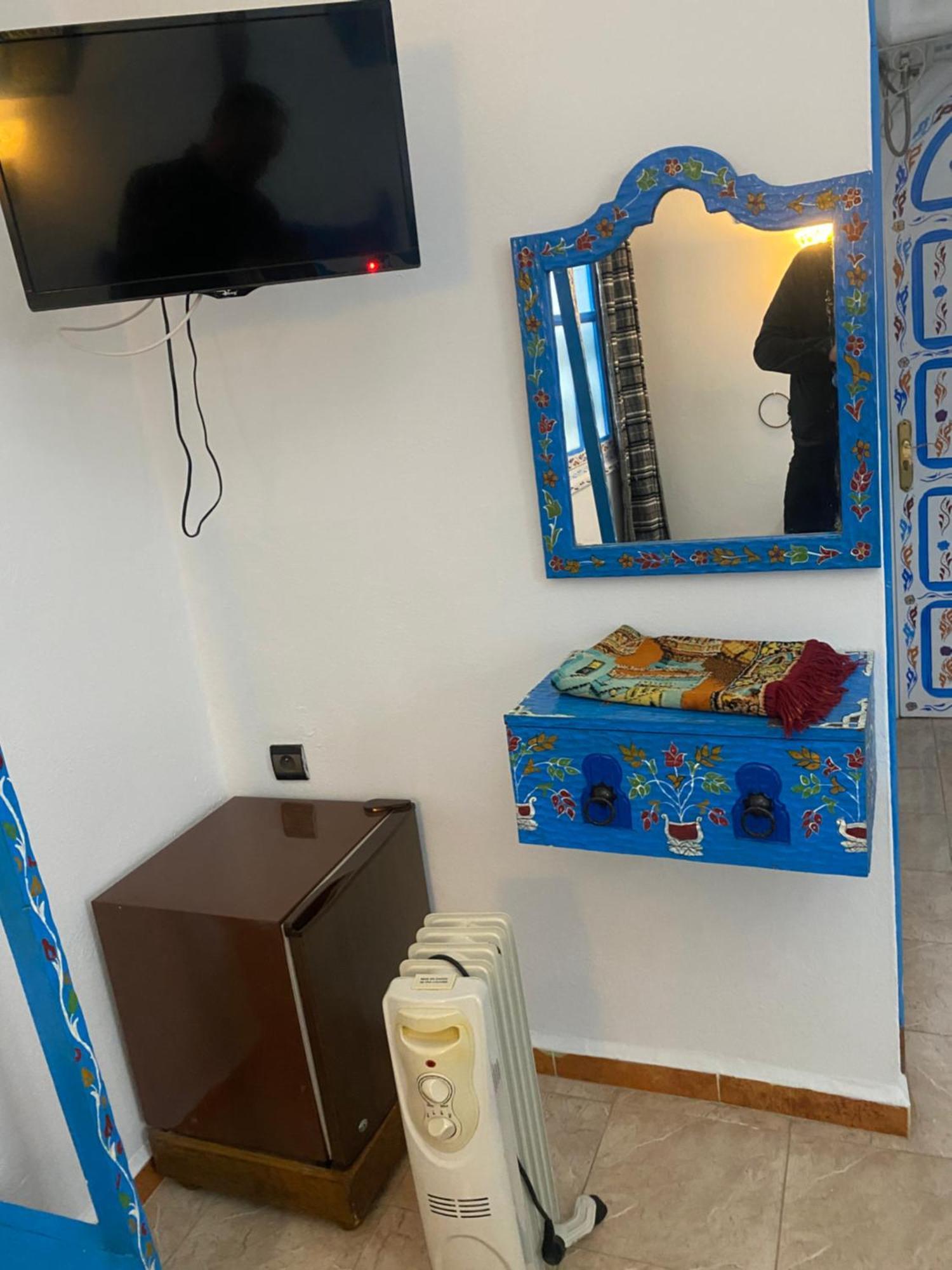 Hotel Casa Khaldi Шефшауэн Экстерьер фото