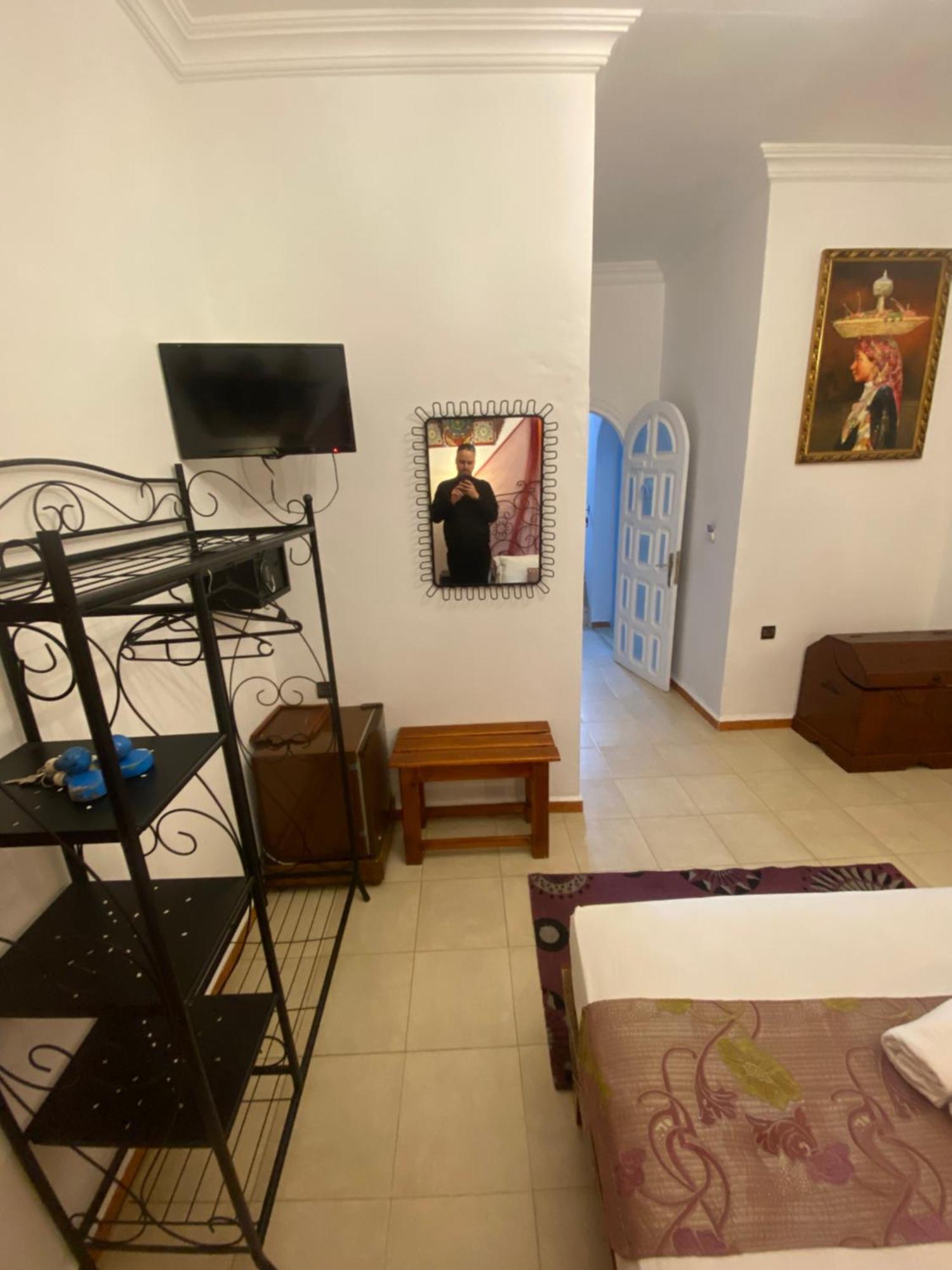 Hotel Casa Khaldi Шефшауэн Экстерьер фото