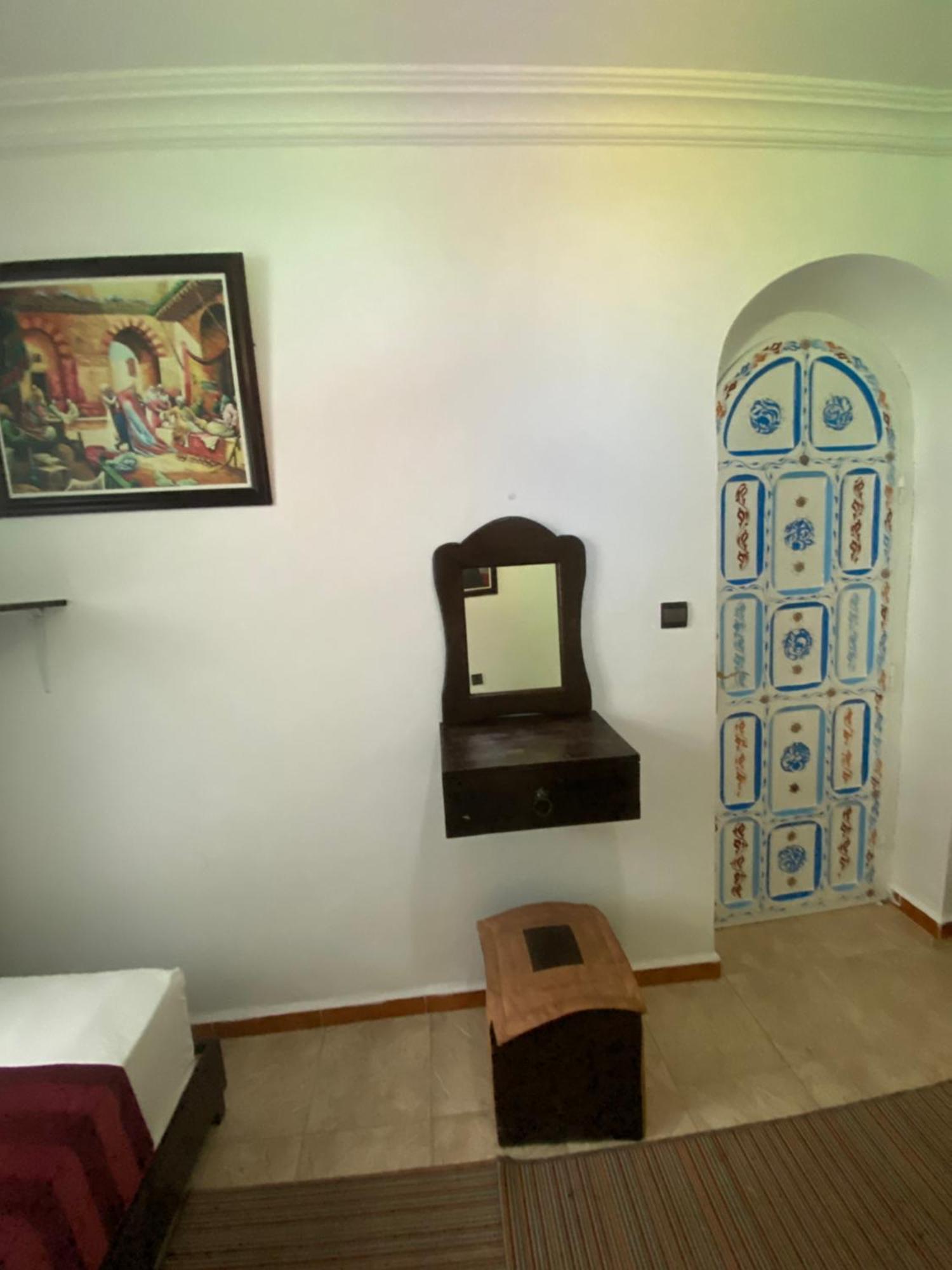Hotel Casa Khaldi Шефшауэн Экстерьер фото
